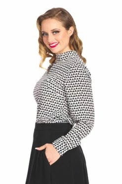 Banned Queen Of Hearts Top 8 Banned Queen Of Hearts Top -Burleska shop 1642528758TP10470 20WHITE0483 300x