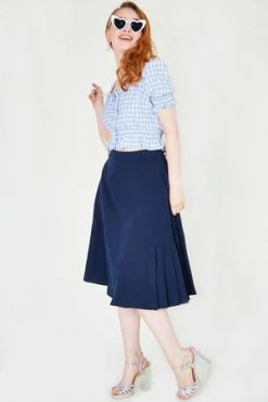 Voodoo Vixen Sadie Gingham Top -Burleska shop Sadie Gingham Top Voodoo Vixen 4 300x