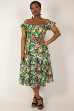 Voodoo Vixen Valentina Floral Tropical Print Cropped Top 9 Voodoo Vixen Valentina Floral Tropical Print Cropped Top -Burleska shop Valentina Floral Tropical Print Cropped Top Voodoo Vixen 3 300x