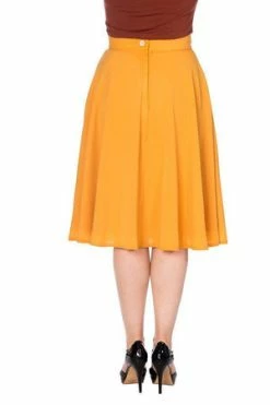 Banned Cute As A Button Skirt -Burleska shop cute as a button skirt banned 13 300x
