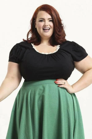 Voodoo Vixen Debbie Daisy Trim Top Plus Size 3 Voodoo Vixen Debbie Daisy Trim Top Plus Size