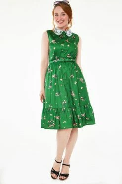 Voodoo Vixen Pinny Pine Button Down Dress With Lace Collar -Burleska shop dra 9304 bi 02 7f0dc033 cec4 4a25 9a7a e96fb20ea193 300x