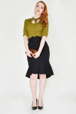 Voodoo Vixen Katherine 40s Style Green Blouse -Burleska shop katherine 40s style green blouse tpa 1914 grn 02.425 300x