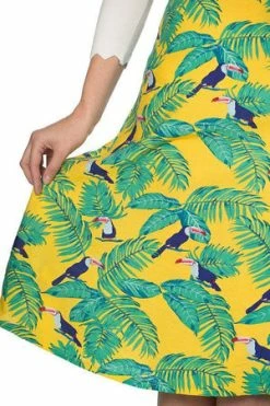 Banned Toucan All Over Skirt -Burleska shop toucan all over skirt banned 3 300x