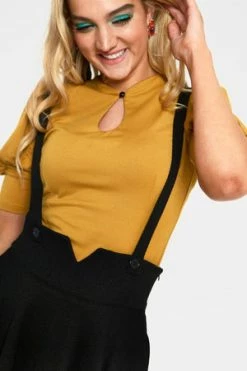 Voodoo Vixen Toyin Herringbone Overall Skirt 21 Voodoo Vixen Toyin Herringbone Overall Skirt -Burleska shop toyin black herringbone overall cuve skirt ska 3700 pl 01.1149 300x