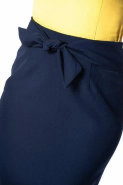 Banned Tropical Day Skirt 12 Banned Tropical Day Skirt -Burleska shop tropical day skirt banned 5 300x