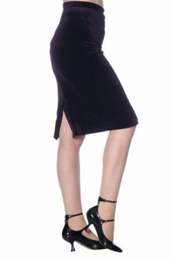 Banned Vera Velvet Skirt 12 Banned Vera Velvet Skirt -Burleska shop vera velvet skirt banned 3 300x